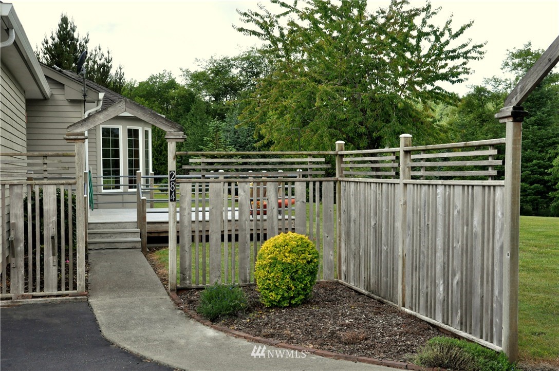 284 Oxbow Road Raymond, WA 98577 - Photo 2 of 20 Gallery Image 2
