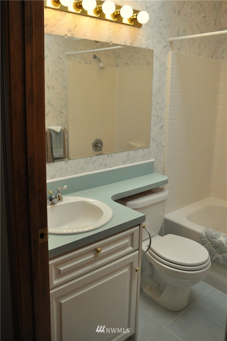 284 Oxbow Road Raymond, WA 98577 - Photo 17 of 20 Gallery Image 17