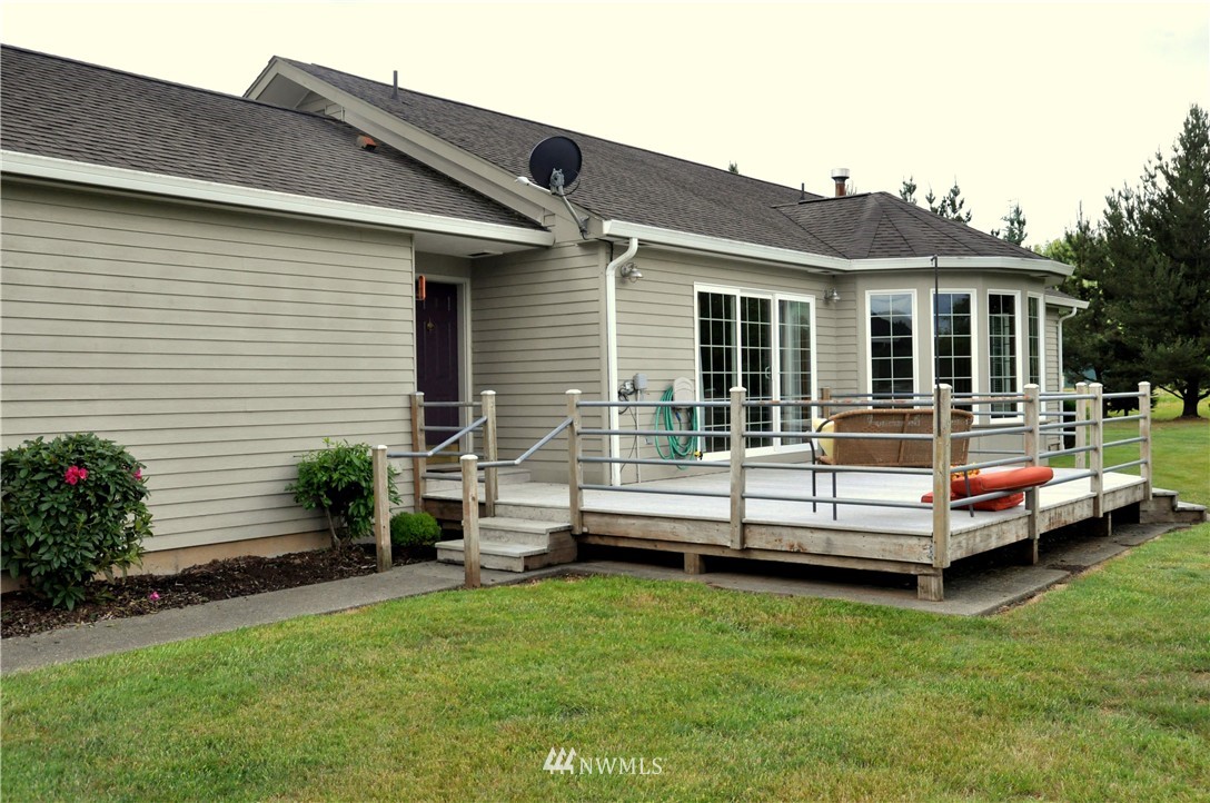284 Oxbow Road Raymond, WA 98577 - Photo 3 of 20 Gallery Image 3