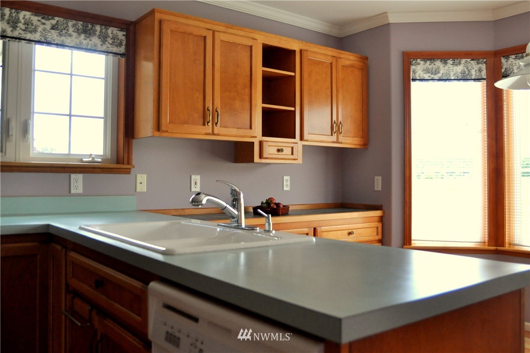 284 Oxbow Road Raymond, WA 98577 - Photo 9 of 20 Gallery Image 9