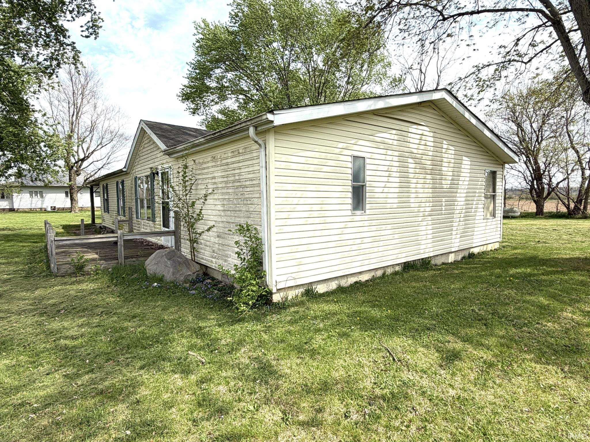 6886 South Mill Road Spiceland, IN 47385 - Photo 8 of 32