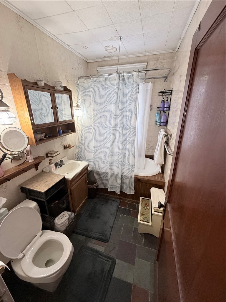 154 St Agnes Avenue Woonsocket, RI 02895 - Photo 25 of 33