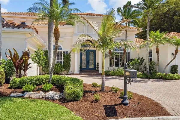 $1,800,000 | 281 Southwest Hatteras Court, Palm City, FL 34990