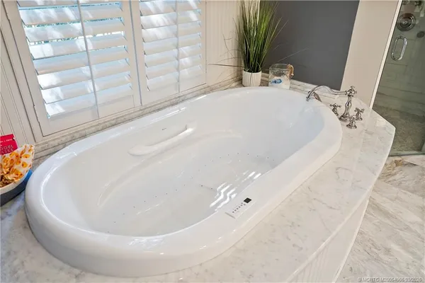 $1,800,000 | 281 Southwest Hatteras Court, Palm City, FL 34990