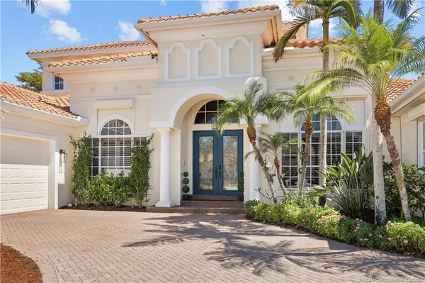 $1,800,000 | 281 Southwest Hatteras Court, Palm City, FL 34990