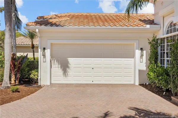 $1,800,000 | 281 Southwest Hatteras Court, Palm City, FL 34990