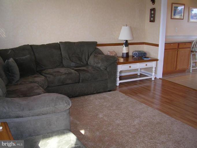 4153 Whiteleyville Road Hurlock, MD 21643 - Photo 12 of 25 Living Room
