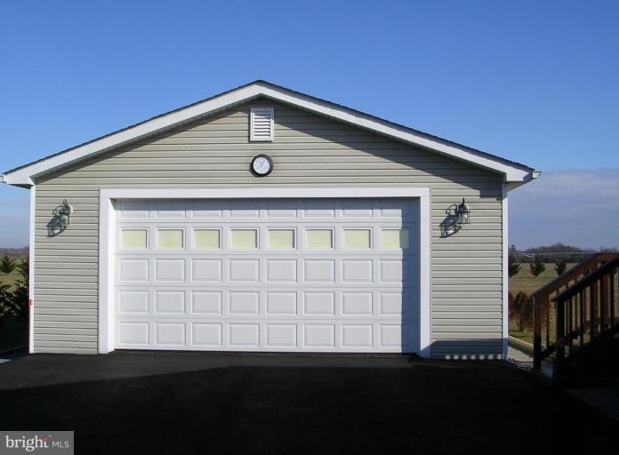 4153 Whiteleyville Road Hurlock, MD 21643 - Photo 6 of 25 Garage 1