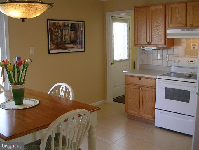 4153 Whiteleyville Road Hurlock, MD 21643 - Photo 9 of 25 Kitchen #3