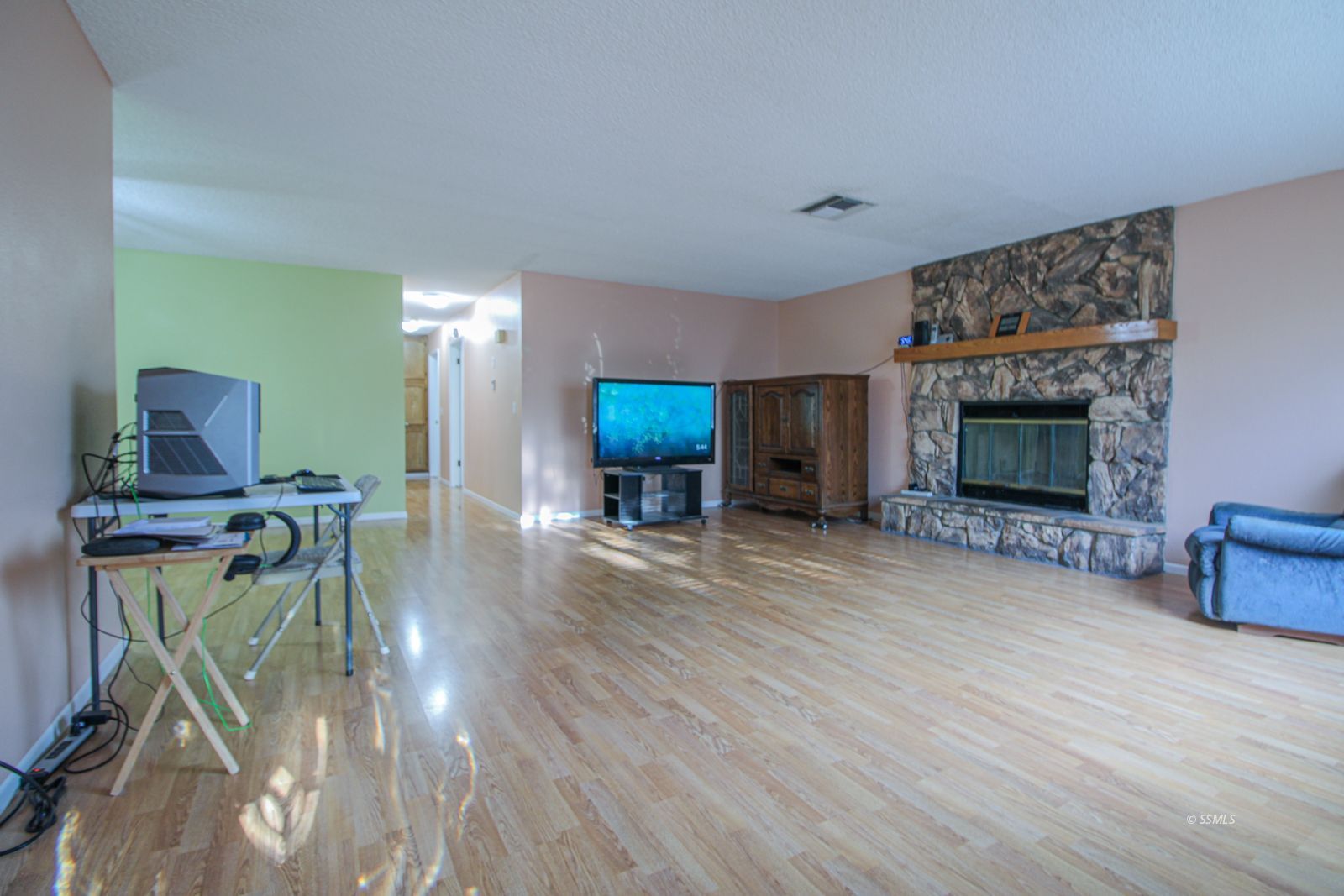 400 North Mono Street Ridgecrest, CA 93555 - Photo 7 of 35 Gallery Image 7