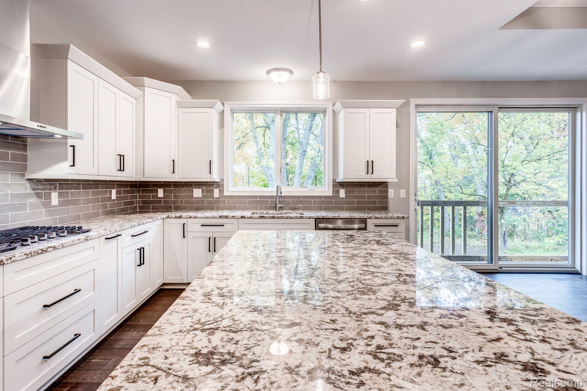 2890 Harrington Road Rochester, MI 48307 - Photo 22 of 50 Gallery Image 22