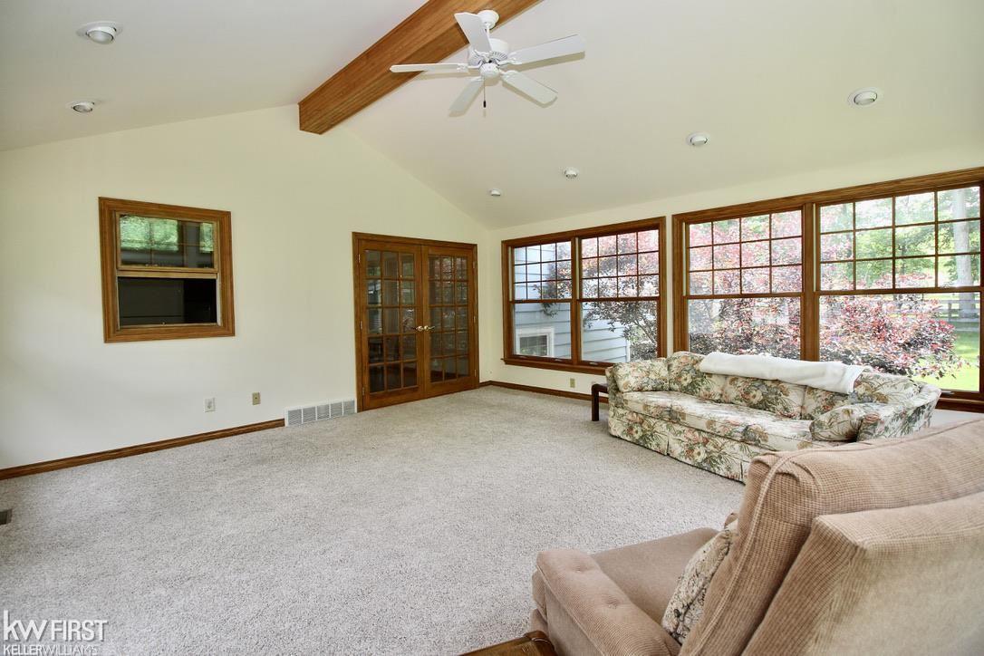 7258 Porter Road Grand Blanc, MI 48439 - Photo 16 of 47