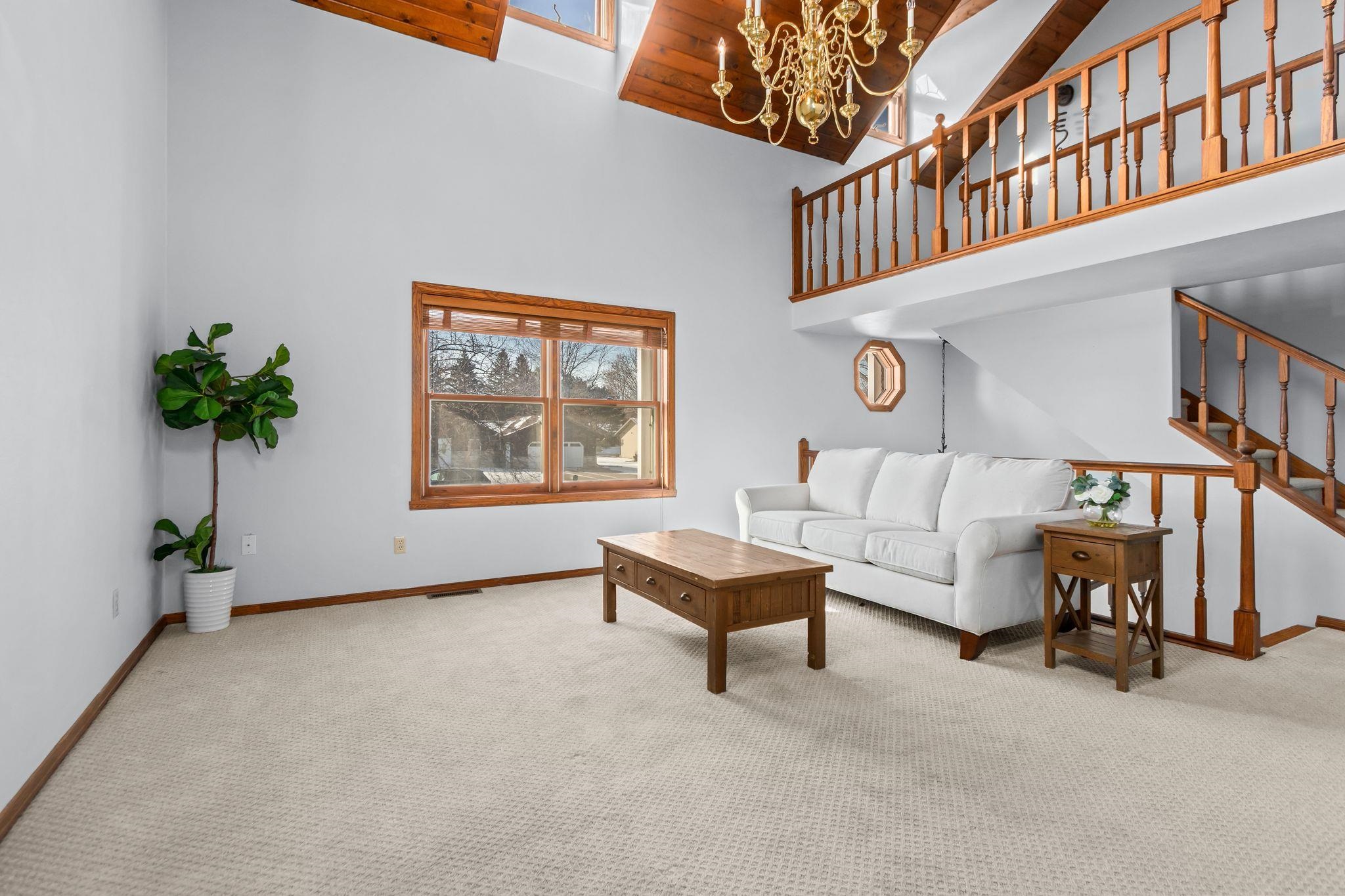 2618 West Sunnyview Circle Appleton, WI 54914 - Photo 5 of 51