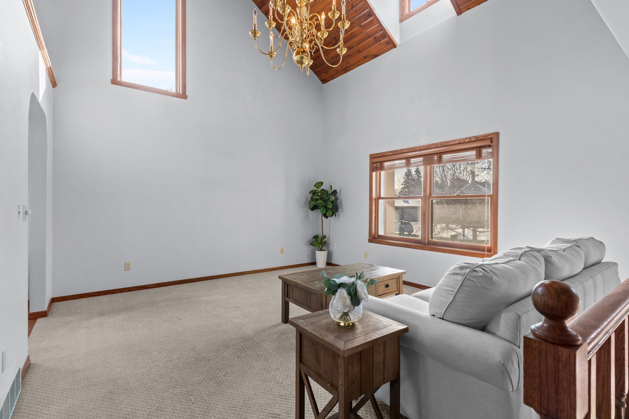 2618 West Sunnyview Circle Appleton, WI 54914 - Photo 7 of 51