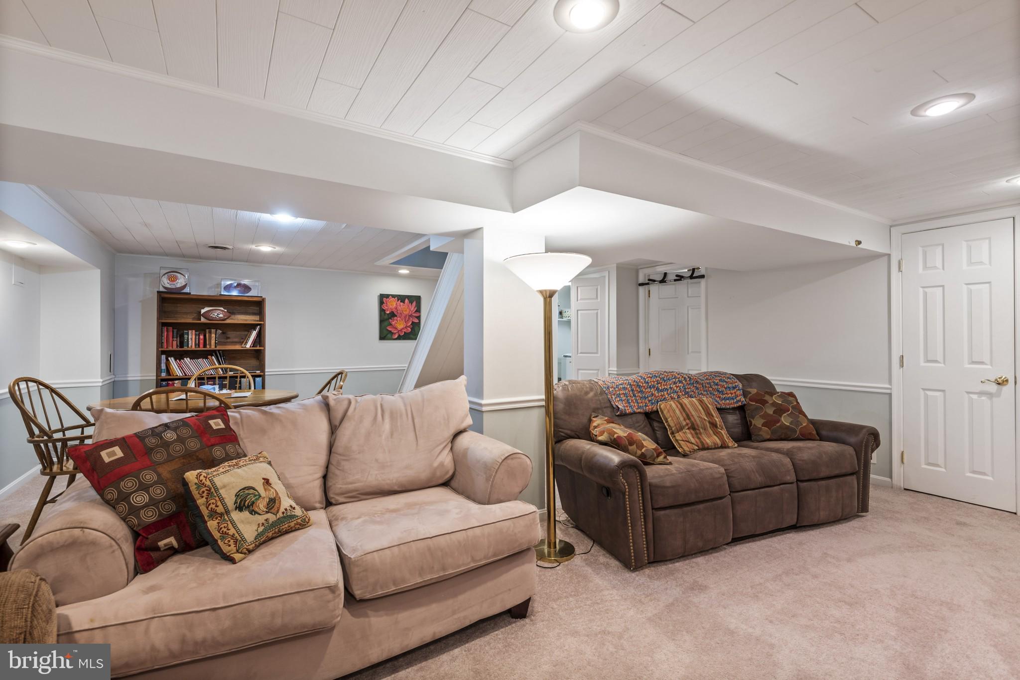 421 Bathurst Road Baltimore, MD 21228 - Photo 16 of 31 Lower level clubroom