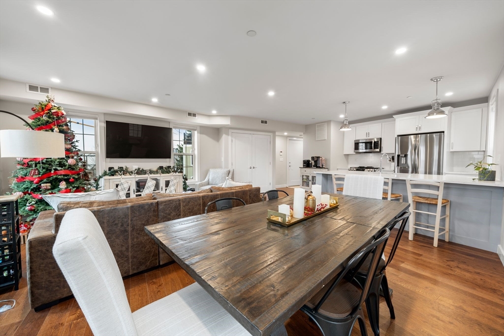 20 Crestway Road, Unit 3 Boston, MA 02128 - Photo 11 of 24