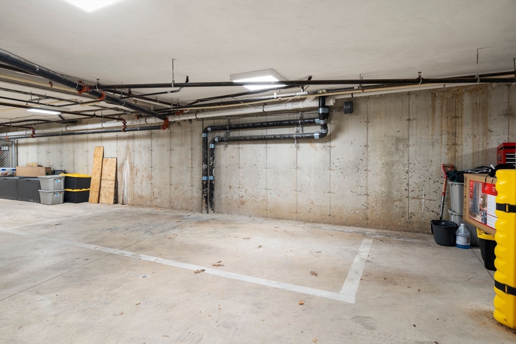 20 Crestway Road, Unit 3 Boston, MA 02128 - Photo 21 of 24