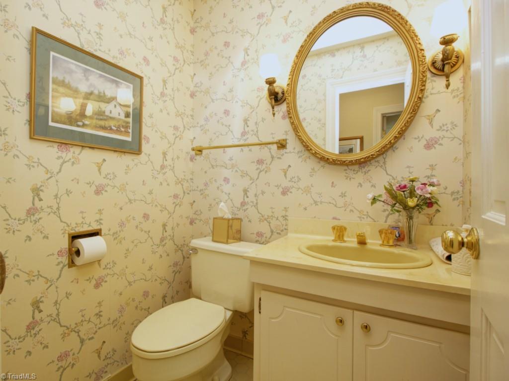 400 Boone Road Eden, NC 27288 - Photo 17 of 29 Gallery Image 17
