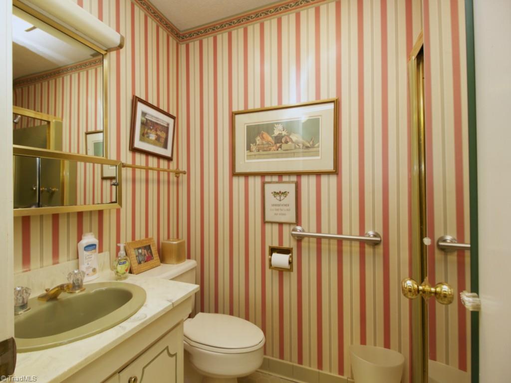 400 Boone Road Eden, NC 27288 - Photo 18 of 29 Gallery Image 18