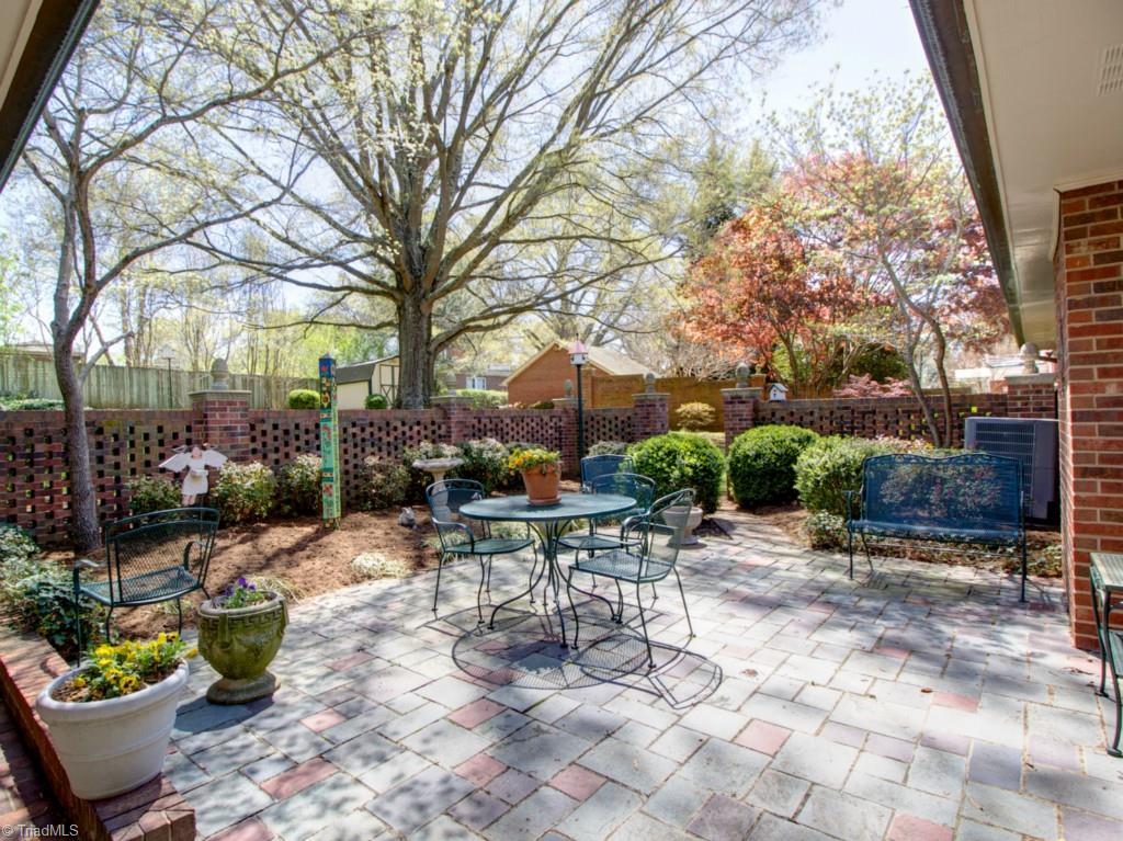 400 Boone Road Eden, NC 27288 - Photo 4 of 29 Gallery Image 4