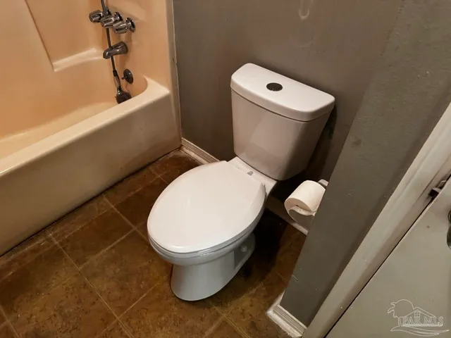 $975 | 8210 Kipling Street, Unit D, Pensacola, FL 32514