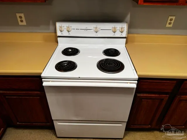 $975 | 8210 Kipling Street, Unit D, Pensacola, FL 32514