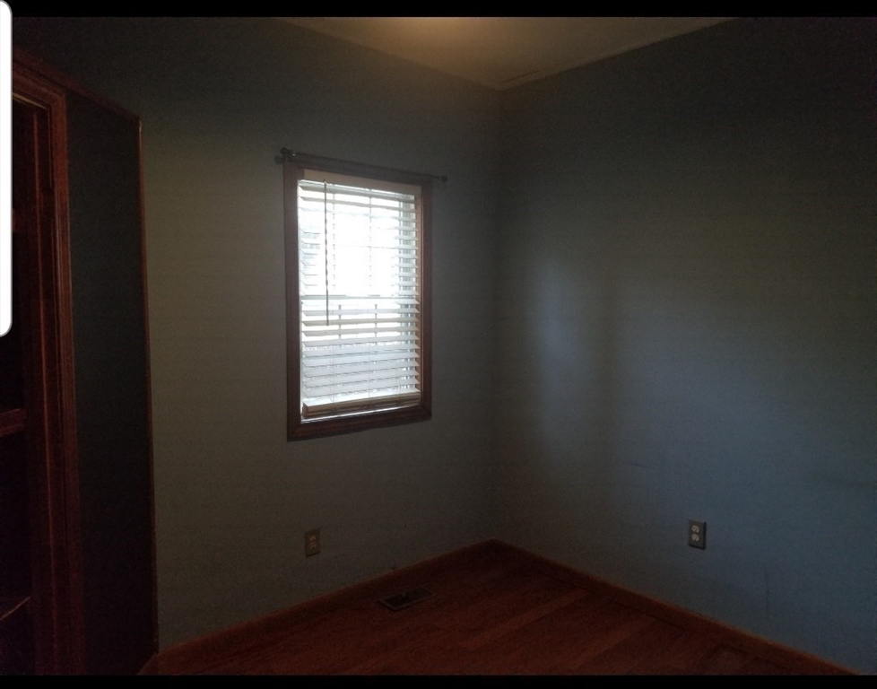 1 Burton Street Worcester, MA 01607 - Photo 27 of 35 Gallery Image 27