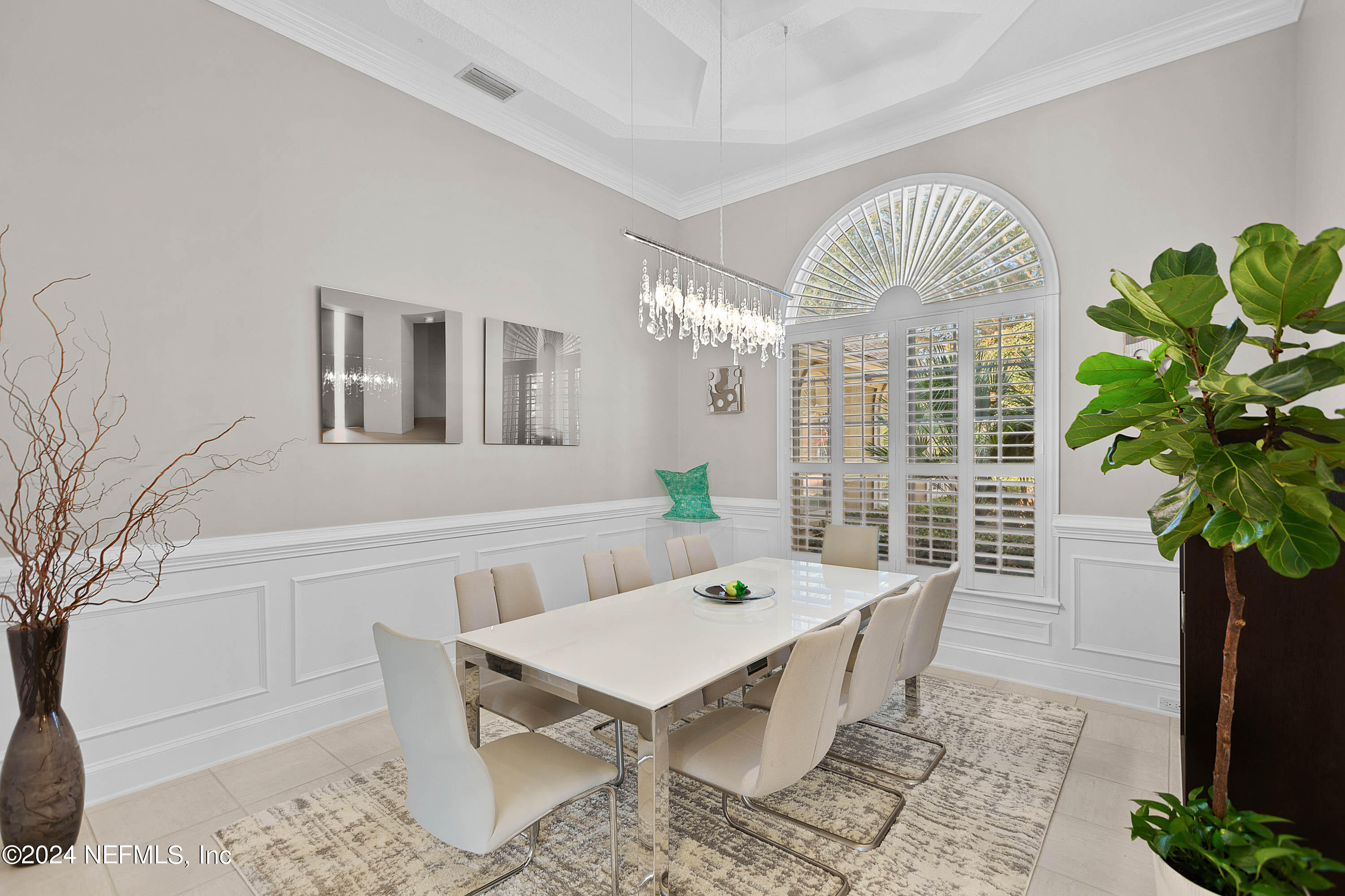 9975 Vineyard Lake Road East Jacksonville, FL 32256 - Photo 5 of 57 a view of a dining room with furniture window and wooden floor