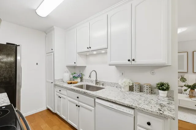 $688,000 | 795 Fair Oaks Avenue, Unit 6, Sunnyvale, CA 94085