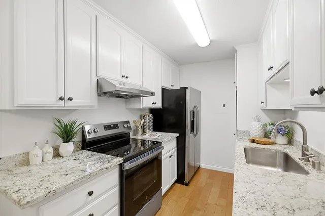 $688,000 | 795 Fair Oaks Avenue, Unit 6, Sunnyvale, CA 94085