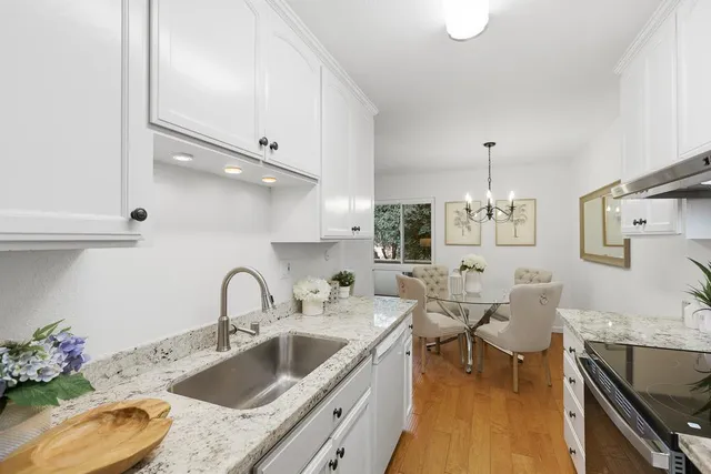 $688,000 | 795 Fair Oaks Avenue, Unit 6, Sunnyvale, CA 94085