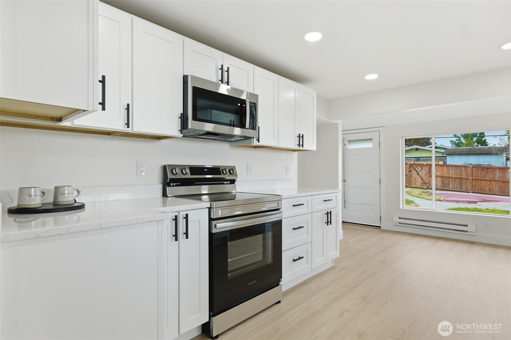 2012 East Gregory Street Tacoma, WA 98404 - Photo 13 of 30