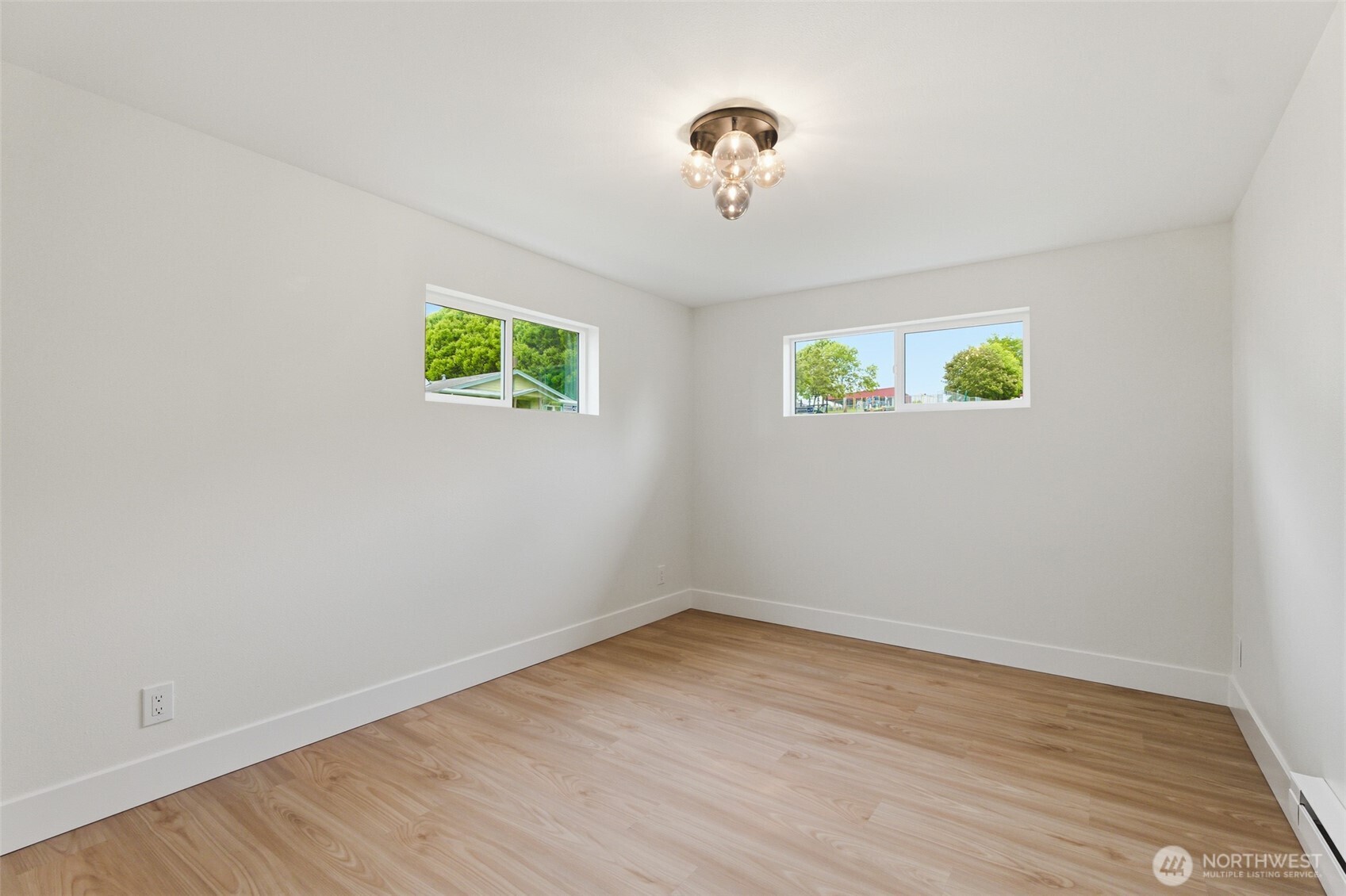 2012 East Gregory Street Tacoma, WA 98404 - Photo 19 of 30