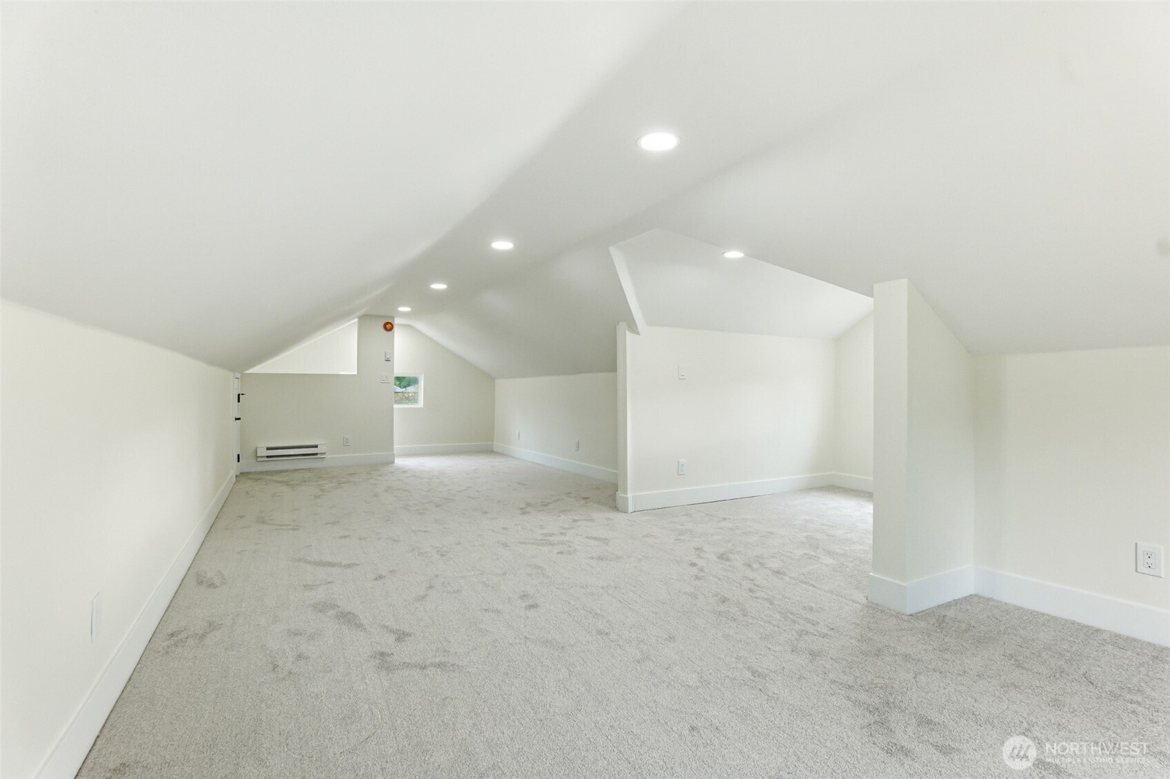2012 East Gregory Street Tacoma, WA 98404 - Photo 22 of 30