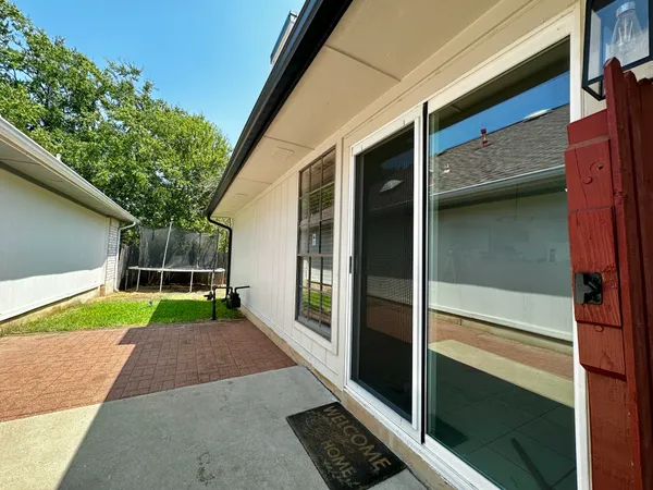 a view of outdoor space