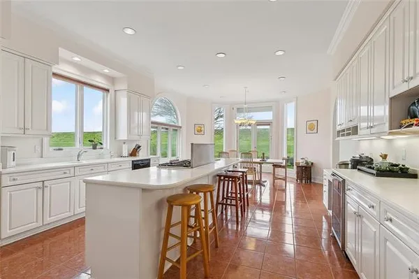 $1,359,000 | 4845 Folse Drive, Metairie, LA 70006
