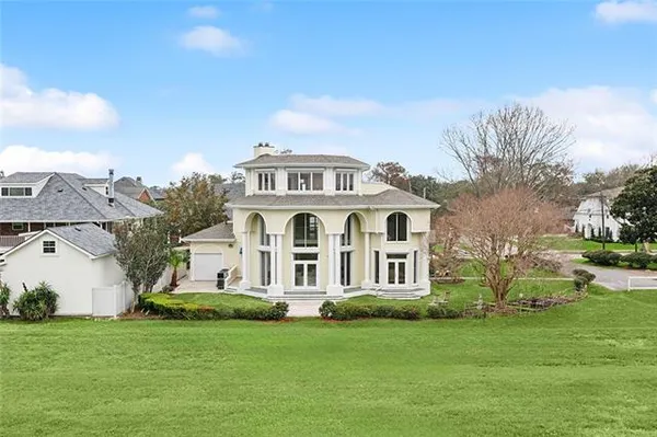 $1,359,000 | 4845 Folse Drive, Metairie, LA 70006