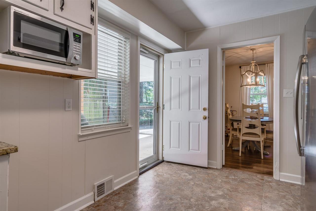 2576 Moore Road Germantown, TN 38138 - Photo 12 of 23 Gallery Image 12