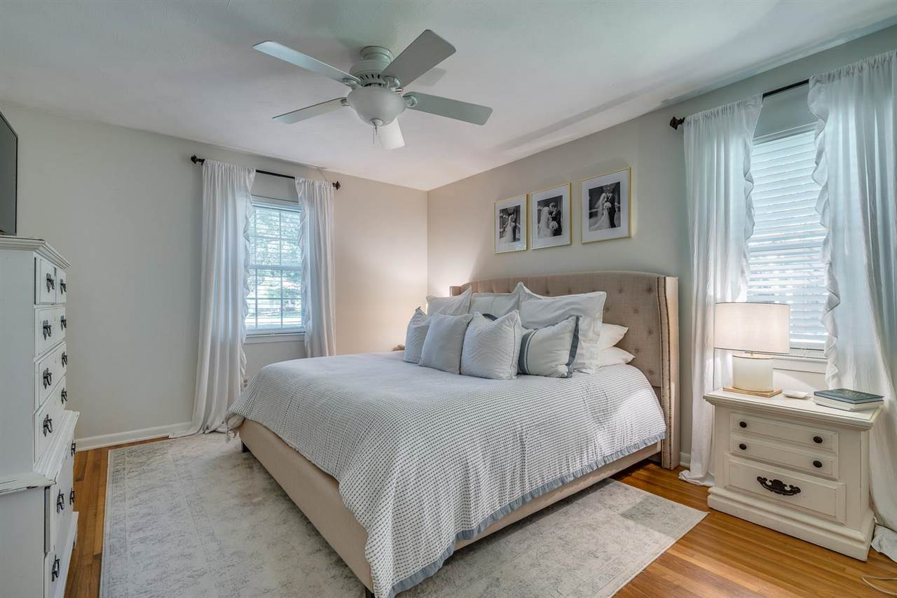 2576 Moore Road Germantown, TN 38138 - Photo 14 of 23 Gallery Image 14