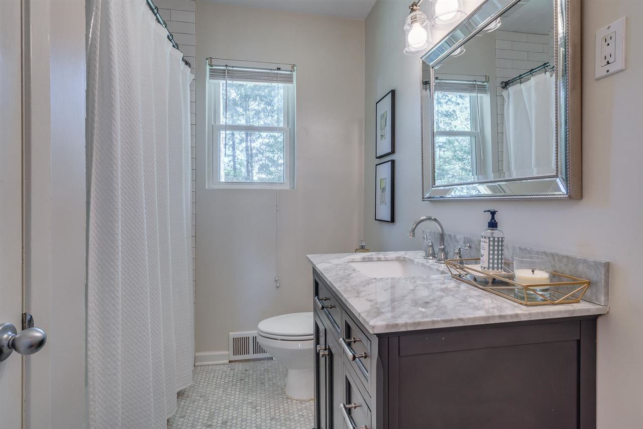 2576 Moore Road Germantown, TN 38138 - Photo 15 of 23 Gallery Image 15