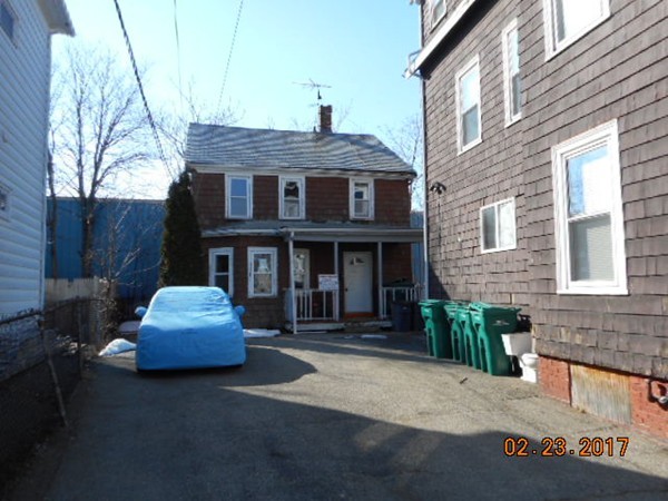 35 South Street Lynn, MA 01905 - Photo 2 of 30