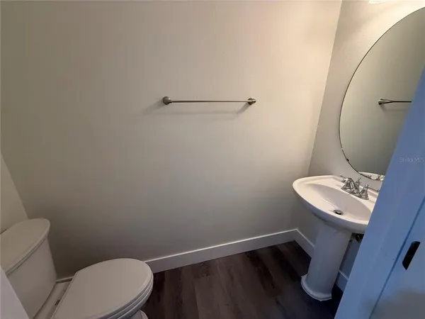 a bathroom with a toilet