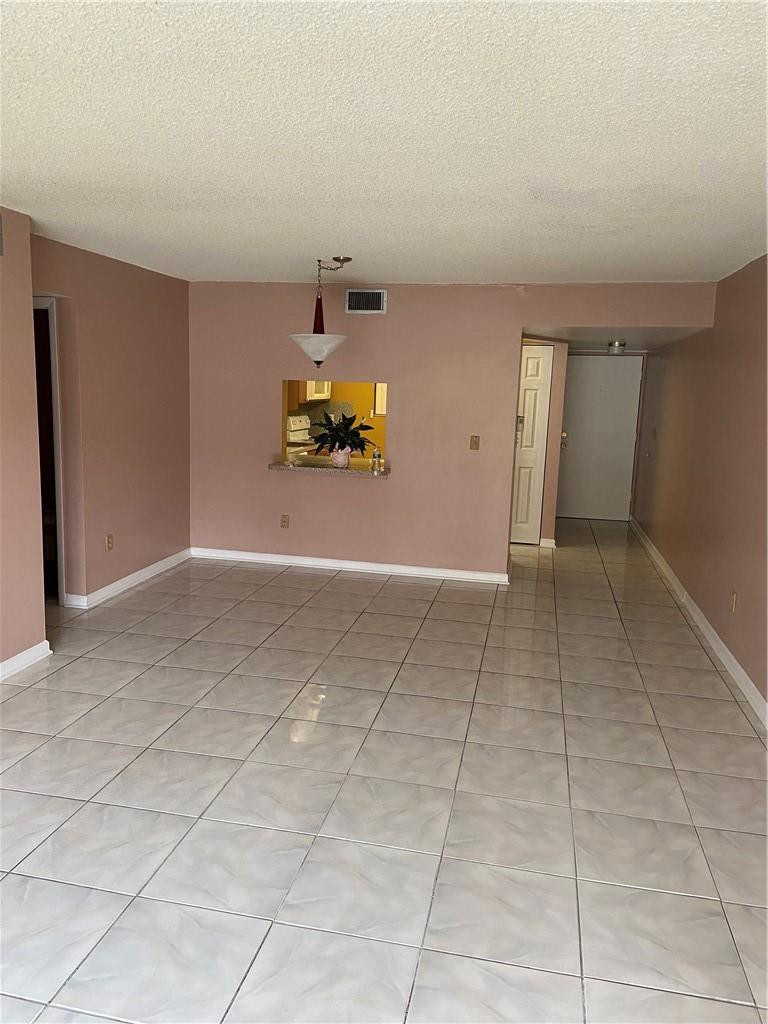 3253 Foxcroft Road, Unit G212 Miramar, FL 33025 - Photo 3 of 6 Photo 3