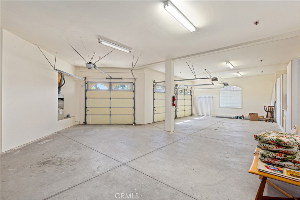 25191 Rockridge Road Laguna Hills, CA 92653 - Photo 20 of 33 a view of a garage