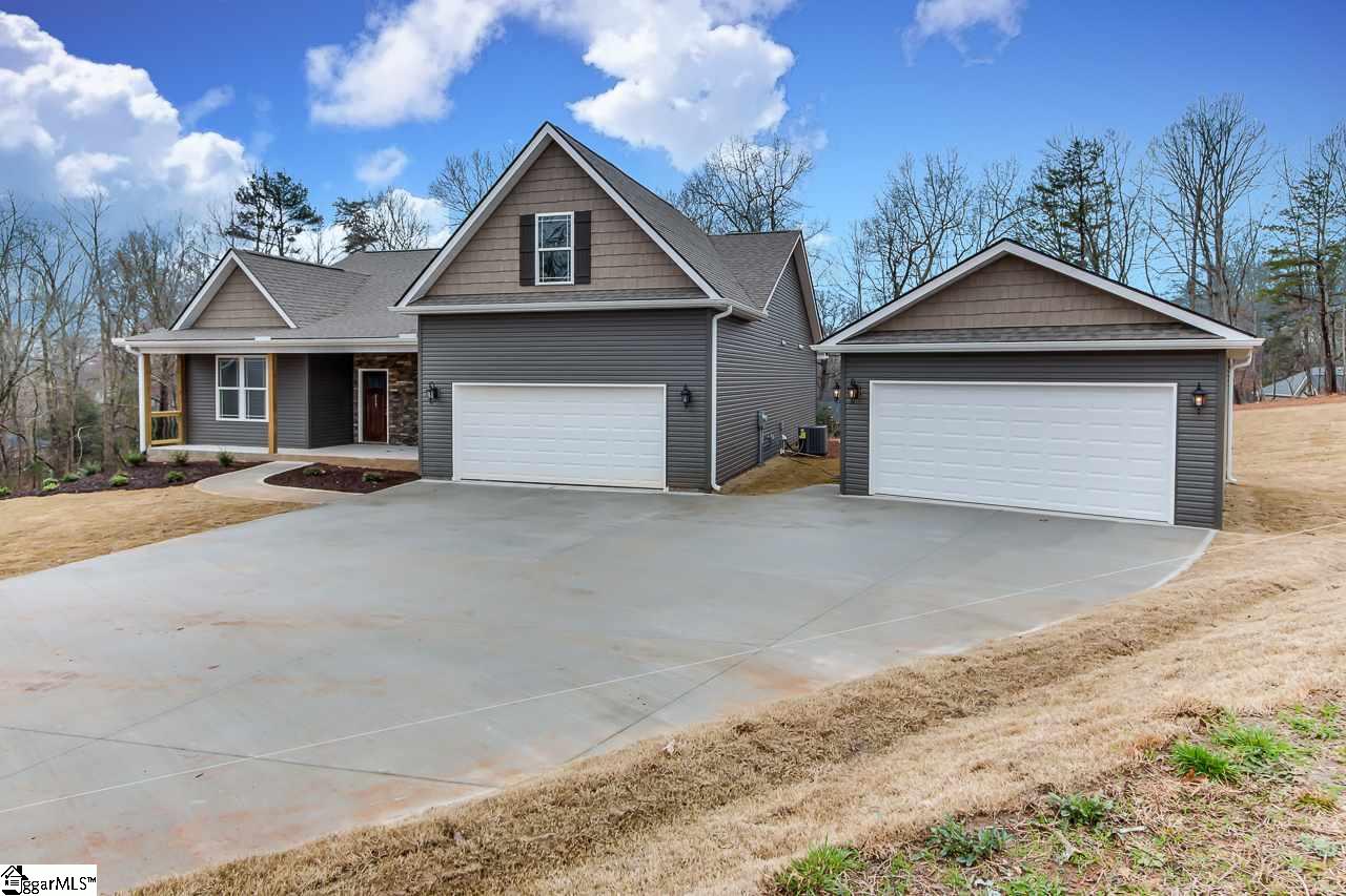 619 Reid School Road Taylors, SC 29687 - Photo 3 of 36 Gallery Image 3