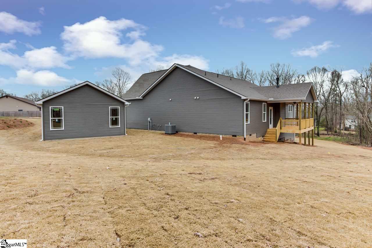 619 Reid School Road Taylors, SC 29687 - Photo 35 of 36 Gallery Image 35