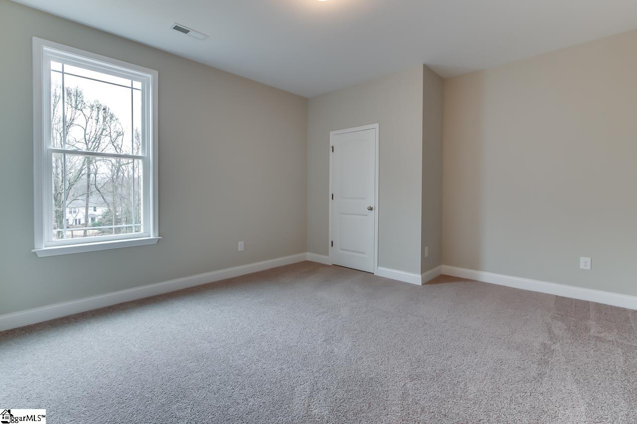 619 Reid School Road Taylors, SC 29687 - Photo 10 of 36 Gallery Image 10