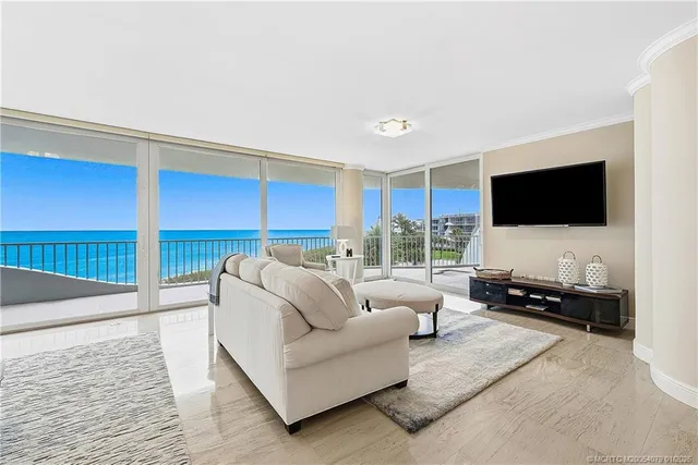 $2,195,000 | 2001 Southeast Sailfish Point Boulevard, Unit 313, Stuart, FL 34996