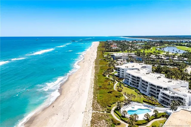 $2,195,000 | 2001 Southeast Sailfish Point Boulevard, Unit 313, Stuart, FL 34996