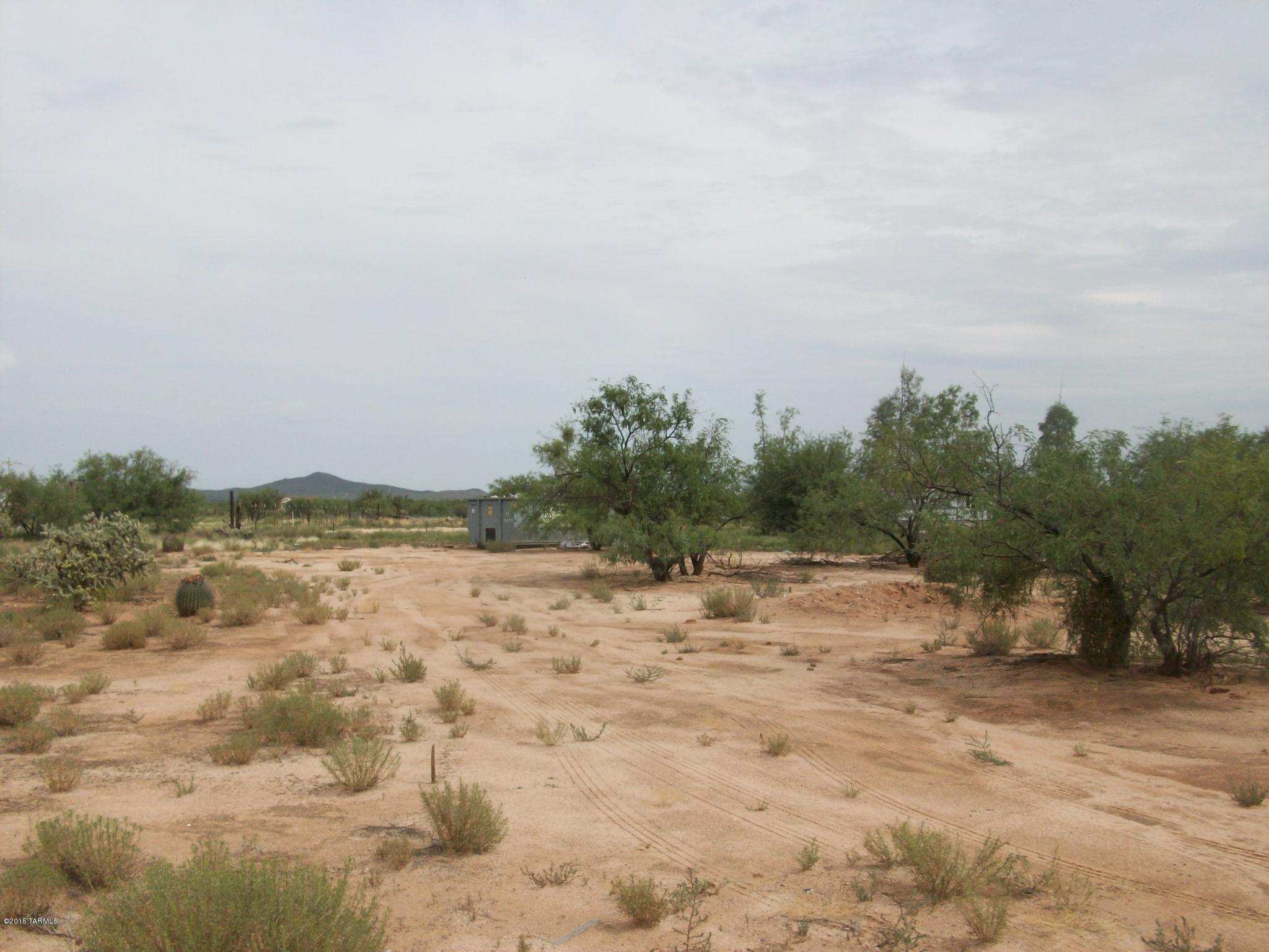 8920 South Comanche Road Tucson, AZ 85735 - Photo 1 of 6 Gallery Image 1